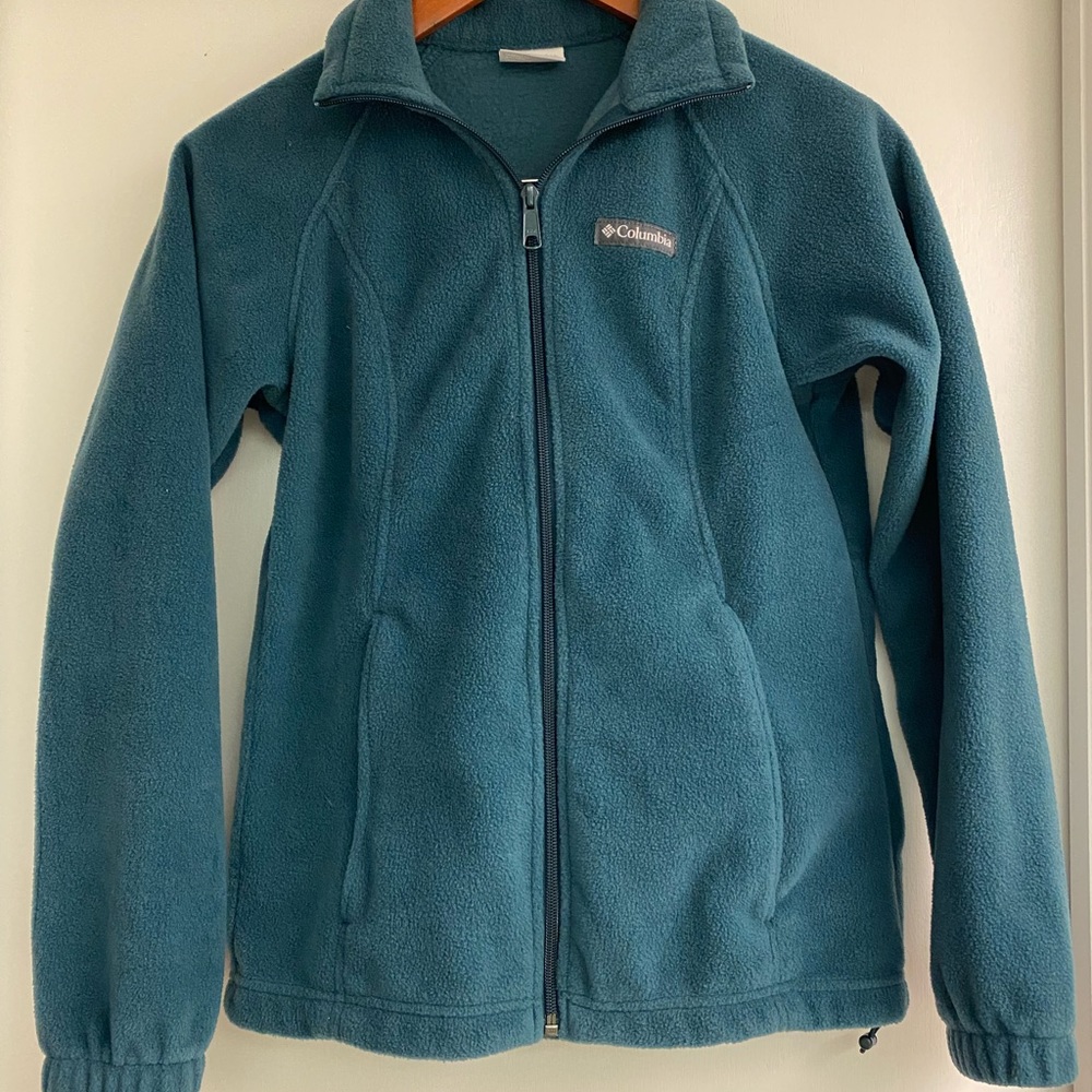 Columbia fleece jacket. x small. Teal color.